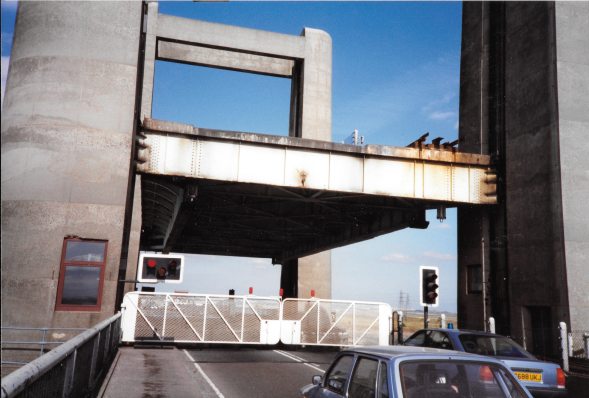 Kingsferry bridge up